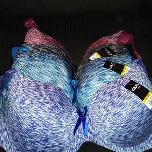 4 brand new Bras size 42ddd